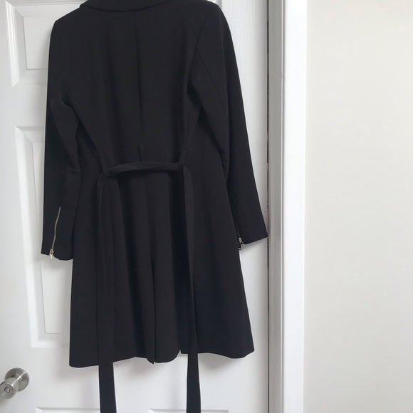 H&M Women’s Black Coat - Picture 3 of 6